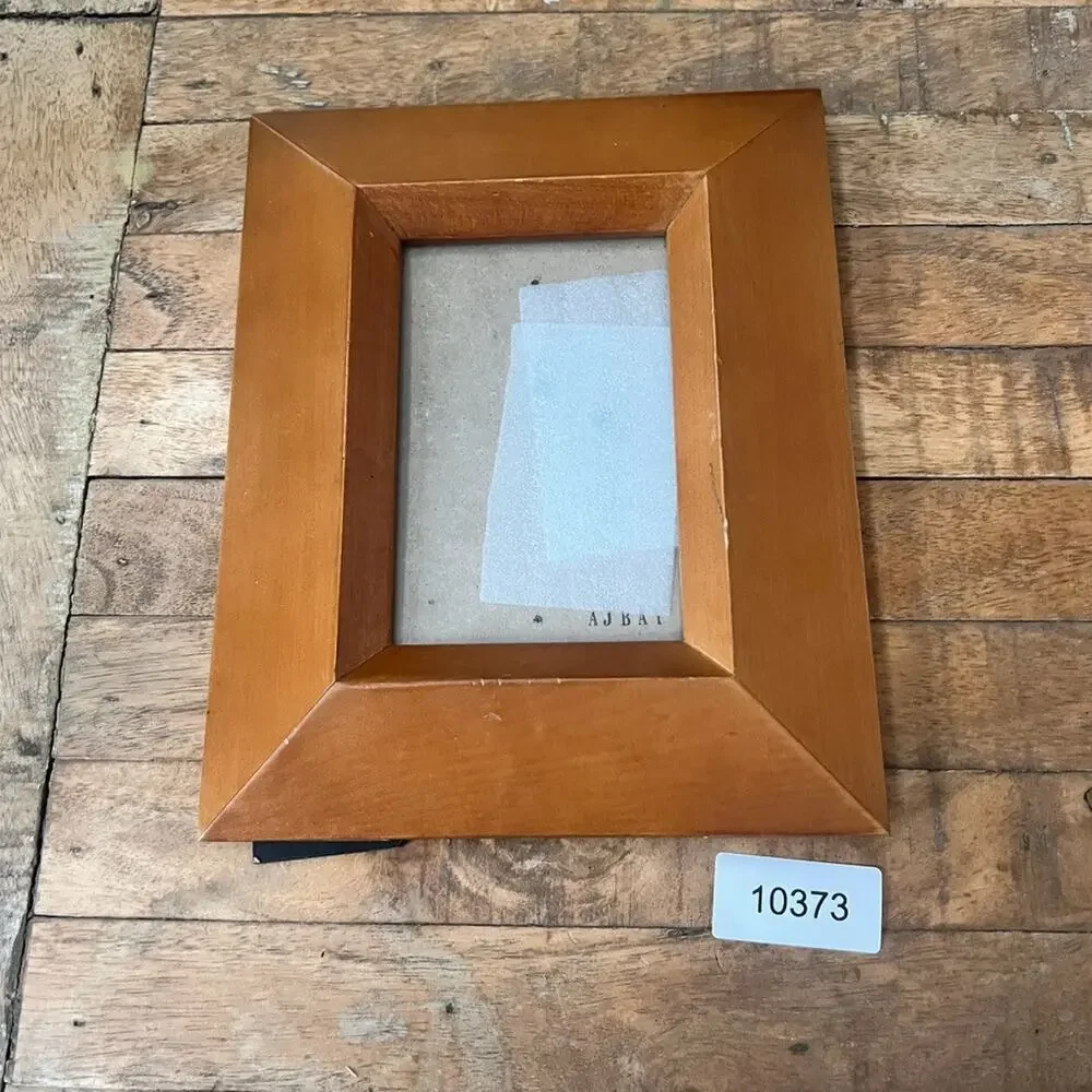 Honey Brown Wood Picture Frame Holds 4 x 5 Photos Thick Borders